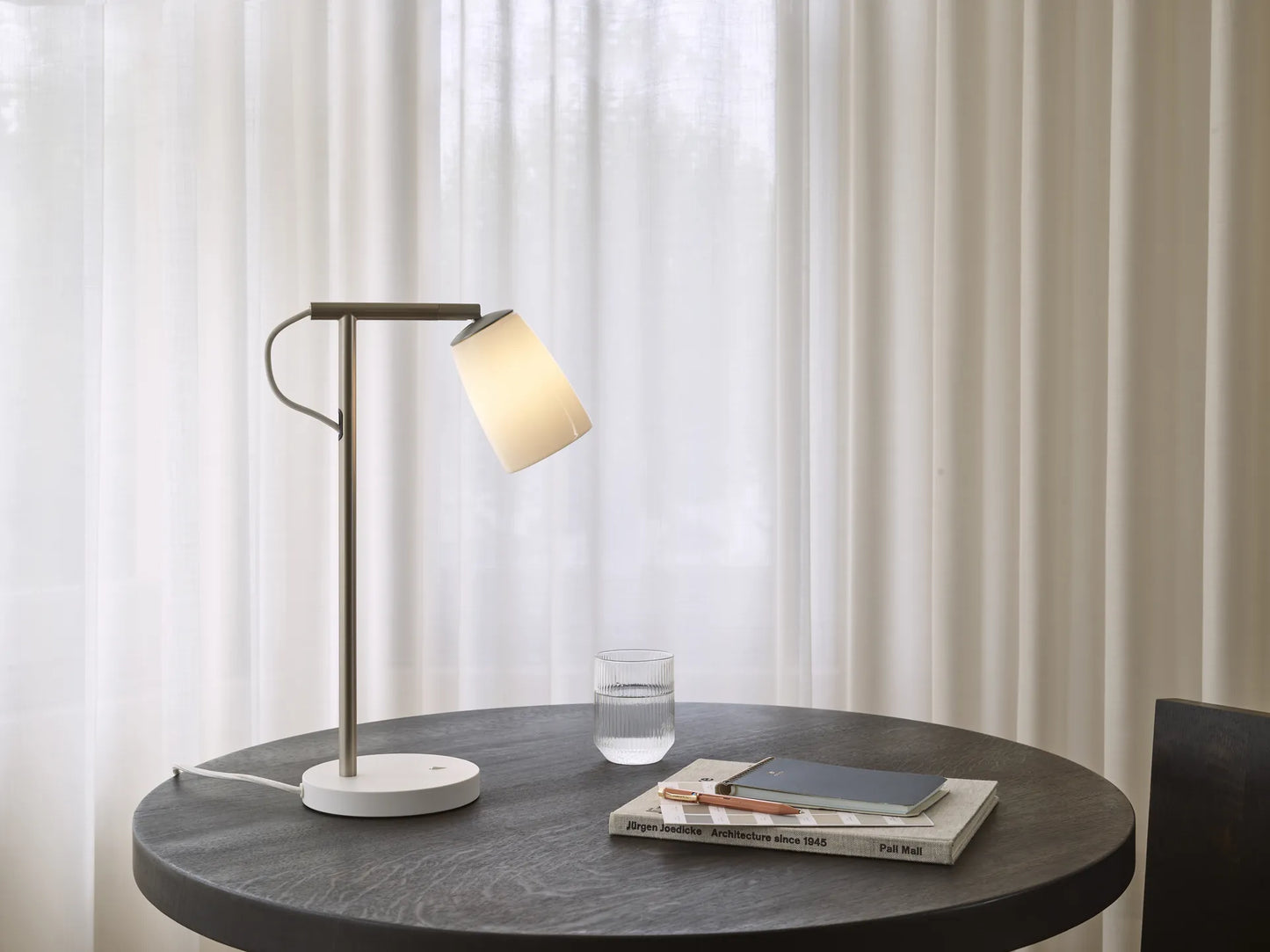 Carlton Desk Porcelaine IP20 Lampes de table