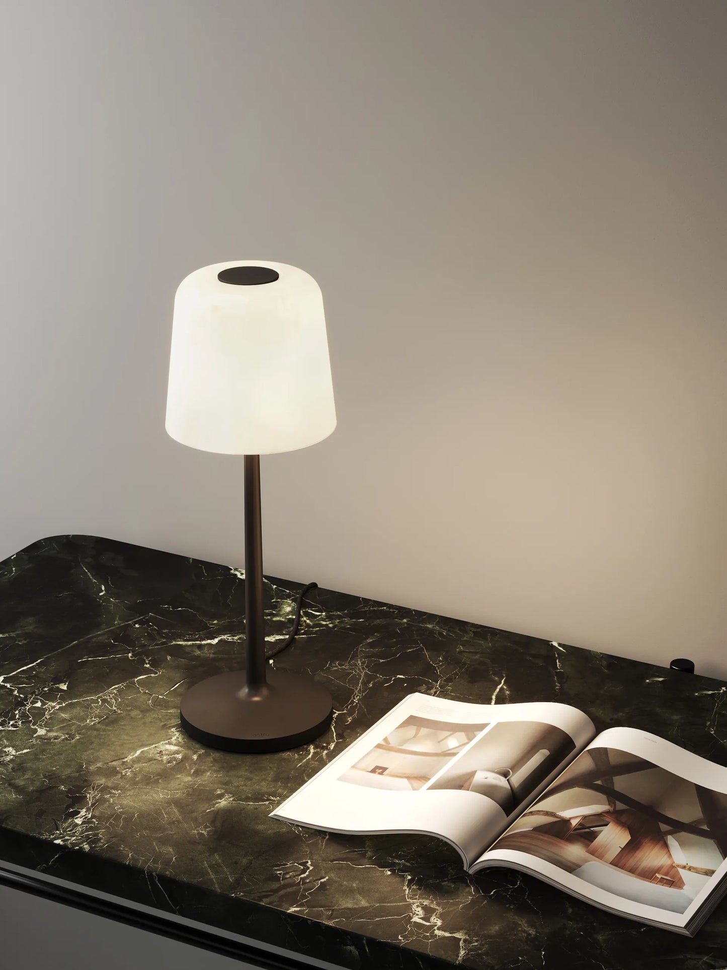 Ella Table IP20 Lampes de table