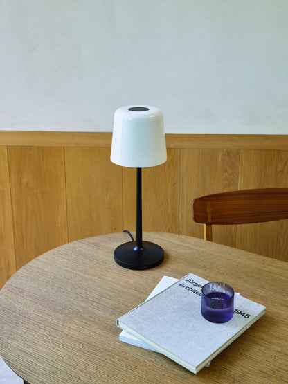 Ella Table IP20 Lampes de table