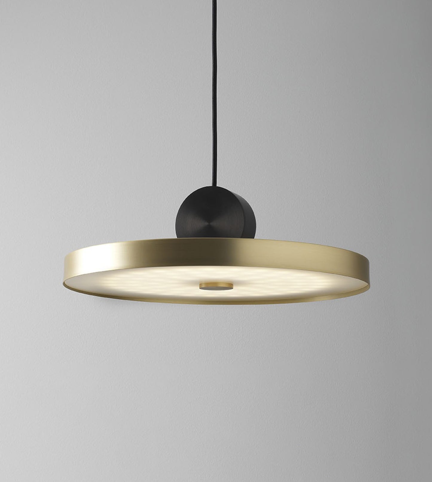 Calée V4 Suspensions LED Laiton satiné Satin Graphite