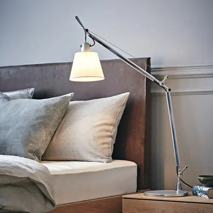 Tolomeo basculante Lampes de bureau diffuseur parchemin E27
