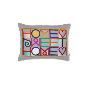EMBROIDERED-PILLOWS-HOME-SWEET-HOME-VITRA.jpg