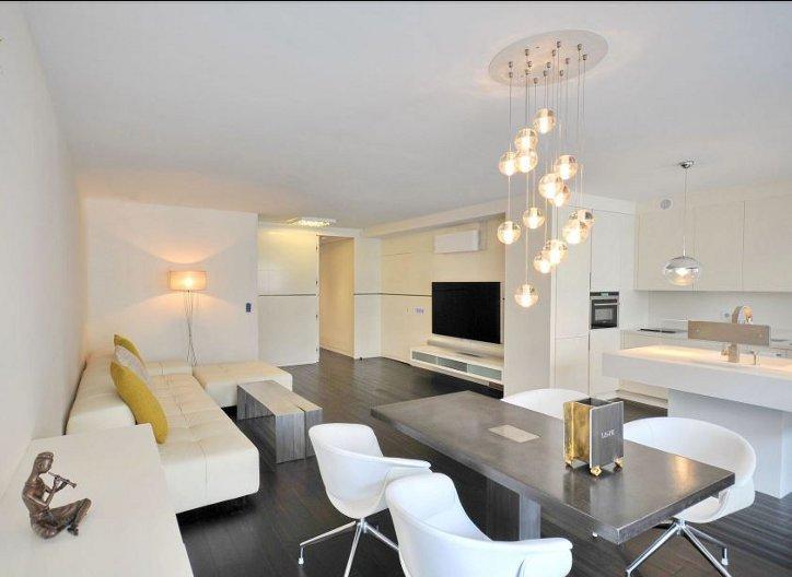 L’équipe de la boutique Astéri Ternes a assisté l’architecte Mira Kortbawi (MK Design) pour l’éclairage d’un appartement de 150m² à Neuilly.